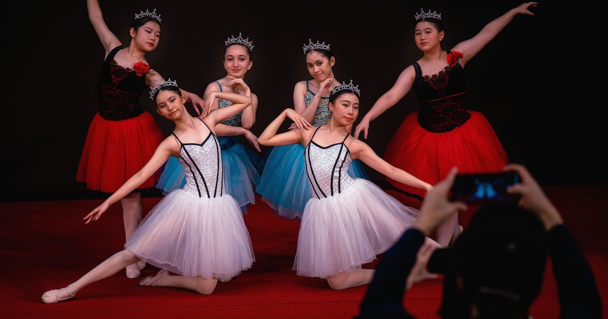 Escola de Dança Teatro Guaíra estreia espetáculo em comemoração a 70 anos de atividades