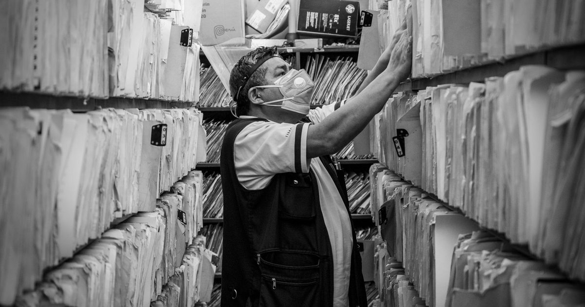 Texto original corrompido impede produção de notícia jornalística
